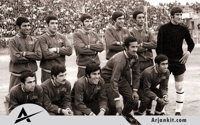 استقلال قهرمانی